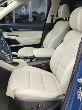 Used 2023 Kia Telluride SX image 16