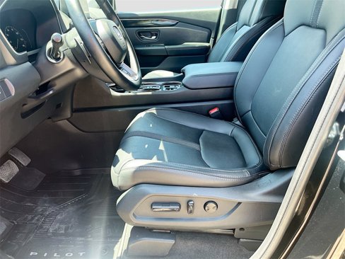 Used 2024 Honda Pilot Touring image 20