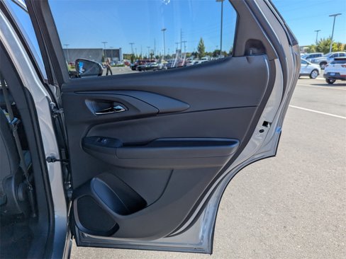 Used 2025 Chevrolet TrailBlazer ACTIV w/ Convenience Package image 36