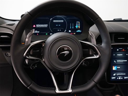 New 2025 McLaren Artura Spider image 10