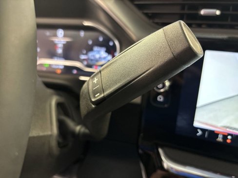 New 2025 GMC Sierra 2500 Denali w/ Denali Reserve Package image 18