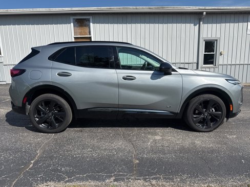 Used 2025 Buick Envision Sport Touring image 8