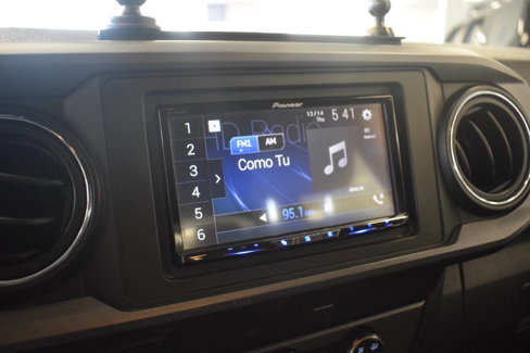 Used 2019 Toyota Tacoma TRD Off-Road image 64