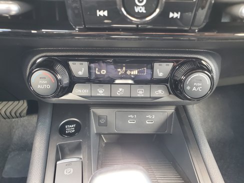 New 2026 Nissan Kicks SV image 27