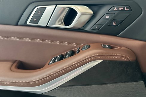 New 2026 BMW X7 xDrive40i w/ M Sport Package image 8