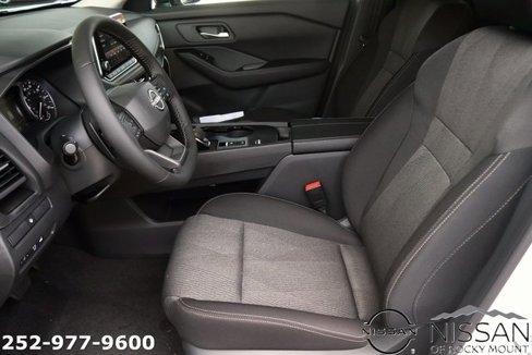 New 2026 Nissan Rogue SV image 11