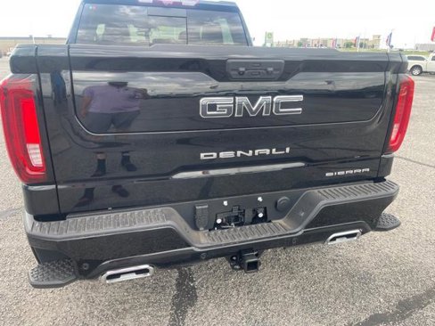 New 2025 GMC Sierra 1500 Denali Ultimate image 12