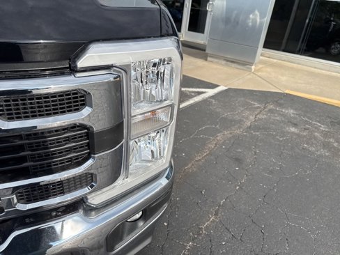 New 2026 Ford F250 XLT image 40
