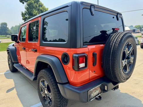 Used 2018 Jeep Wrangler Unlimited Sport S image 6
