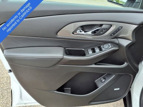 Used 2023 Chevrolet Traverse Premier w/ Redline Edition image 15