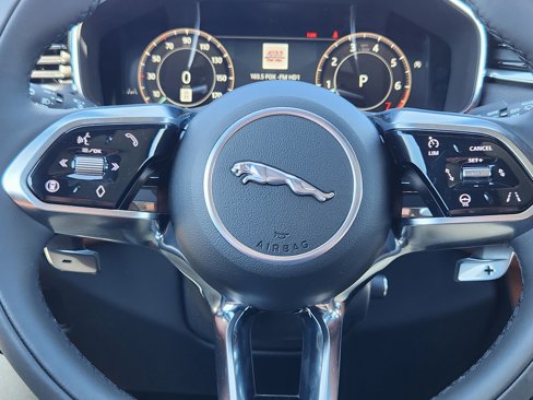 New 2026 Jaguar F-PACE R-Dynamic S image 7