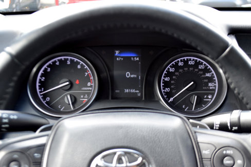 Used 2022 Toyota Camry SE image 17