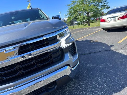 New 2026 Chevrolet Silverado 1500 LT image 2