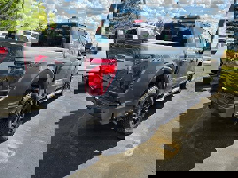 New 2025 Ford F150 XLT w/ Equipment Group 302A MID image 4