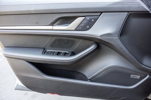 Certified 2025 Porsche Taycan Turbo image 20