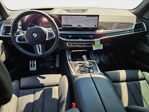 New 2026 BMW X7 M60i image 14