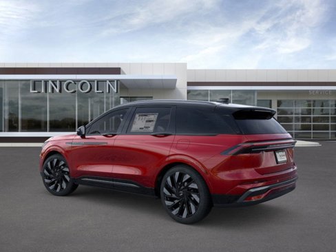 New 2025 Lincoln Nautilus Reserve image 4