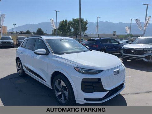 New 2025 Audi Q6 e-tron Premium Plus image 3