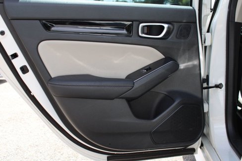 Used 2024 Honda Civic Touring image 25