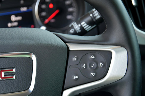 Used 2024 GMC Terrain SLT image 14
