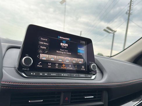 New 2026 Nissan Rogue SV w/ Rock Creek Premium Package image 21