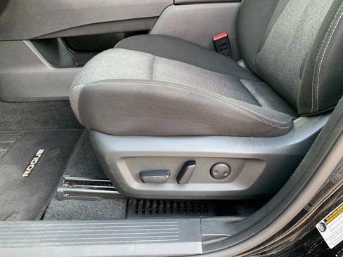Used 2024 Nissan Rogue SV image 24