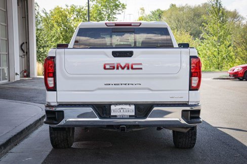Used 2023 GMC Sierra 1500 SLE w/ Preferred Package image 4