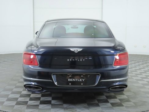New 2025 Bentley Flying Spur Plug-In Hybrid image 6