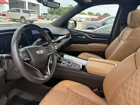 Used 2024 Cadillac Escalade Sport image 10