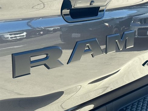 New 2026 RAM 1500 4x4 Crew Cab image 5