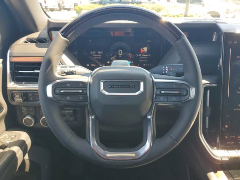 New 2025 GMC Yukon Denali w/ Denali Reserve Package image 35