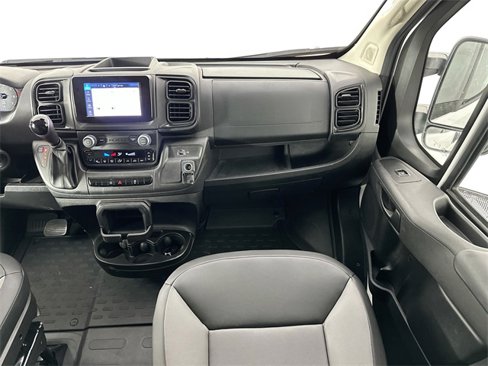 Used 2025 RAM ProMaster 2500 w/ Convenience Group image 25