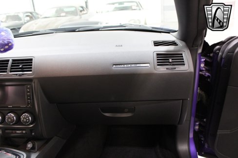 Used 2014 Dodge Challenger R/T image 17