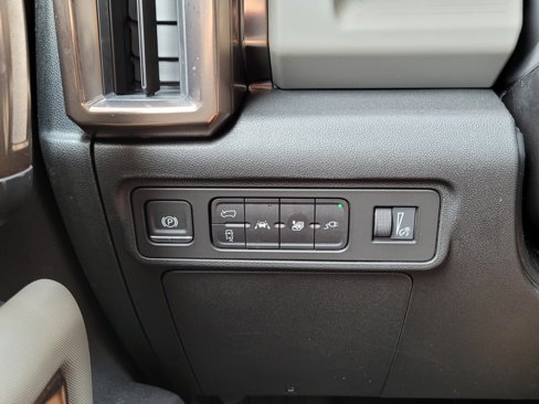 New 2025 GMC Hummer EV 3X image 10