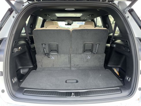 New 2025 Jeep Grand Cherokee L Limited image 9