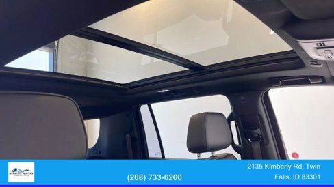 Used 2023 GMC Yukon XL Denali image 43