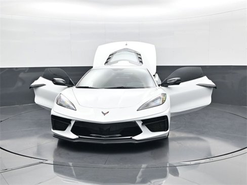 Used 2023 Chevrolet Corvette Stingray Coupe w/ 1LT image 30