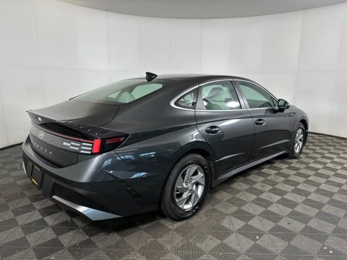 Certified 2025 Hyundai Sonata SE image 22