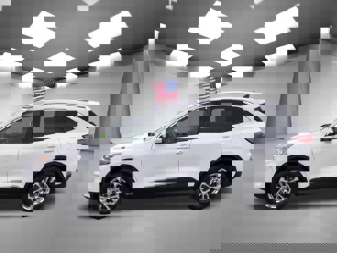 Used 2021 Ford Escape SE image 17