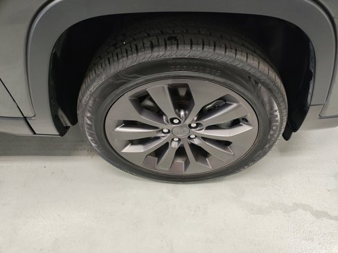 Used 2021 Jeep Cherokee Latitude Lux 80th Anniv w/ Quick Order Package 26U 80TH image 4