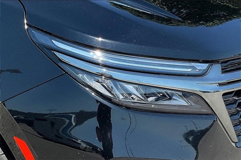 Used 2022 Chevrolet Equinox RS w/ RS Leather Package image 27