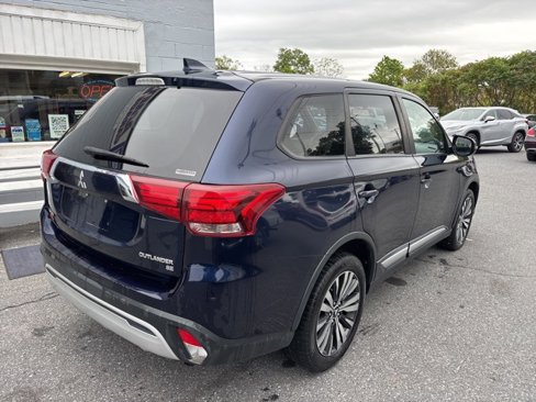 Used 2019 Mitsubishi Outlander AWD image 6