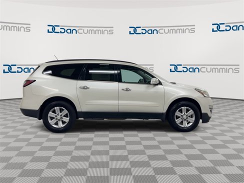 Used 2014 Chevrolet Traverse LT image 9
