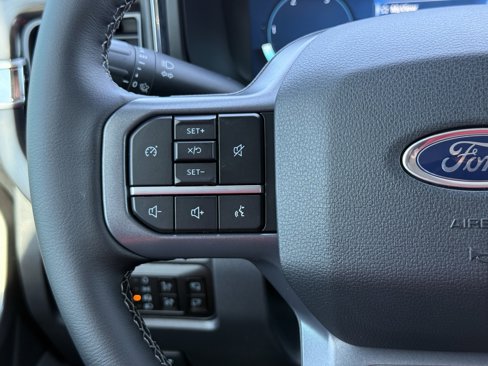 New 2026 Ford F250 Lariat image 24