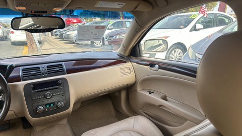 Used 2011 Buick Lucerne CXL w/ Driver Confidence Package image 30