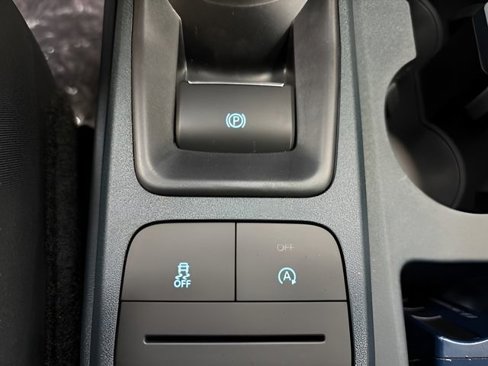 New 2025 Ford Maverick XLT w/ XLT Luxury Package image 25