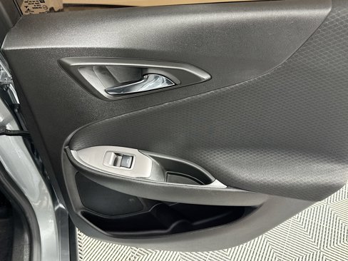 Used 2025 Chevrolet Malibu LS image 27