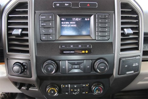 Used 2022 Ford F550 4x4 Crew Cab Super Duty w/ Power Equipment Group image 23