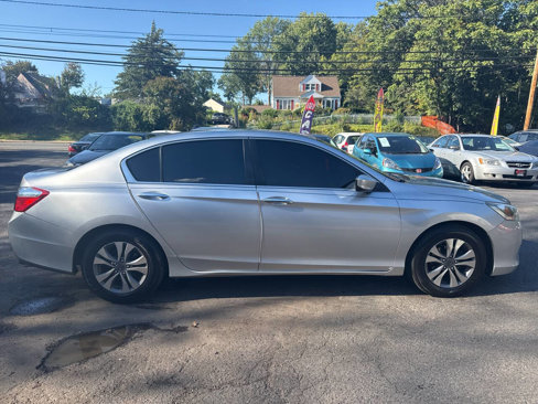 Used 2013 Honda Accord LX image 4