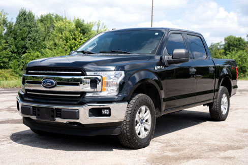 Used 2018 Ford F150 XLT image 2